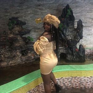 Meet your Posher, Juliet